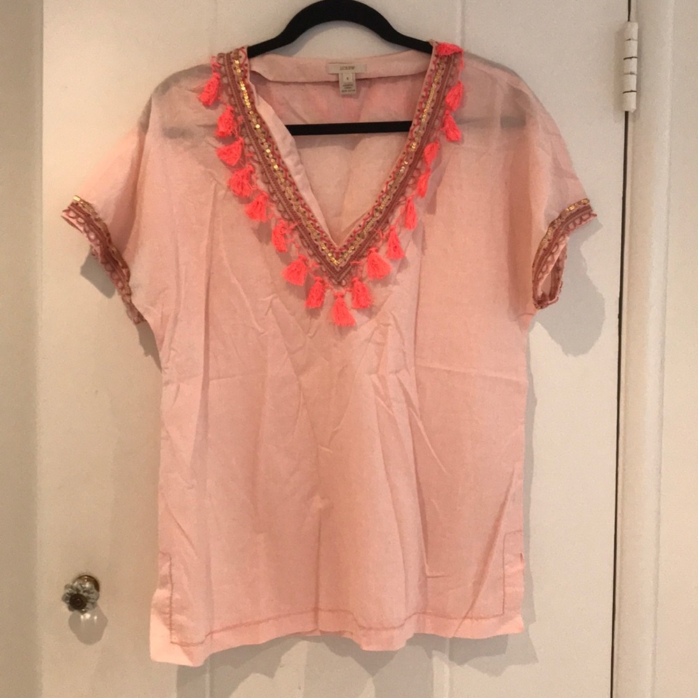 Short sleeve tassel trim top